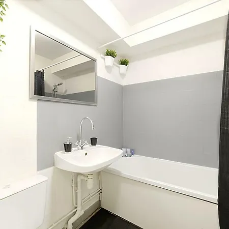 ****jungle Chic/aéroport Cdg Paris/parc Asterix/parc Des Expositions/paris**** Gonesse